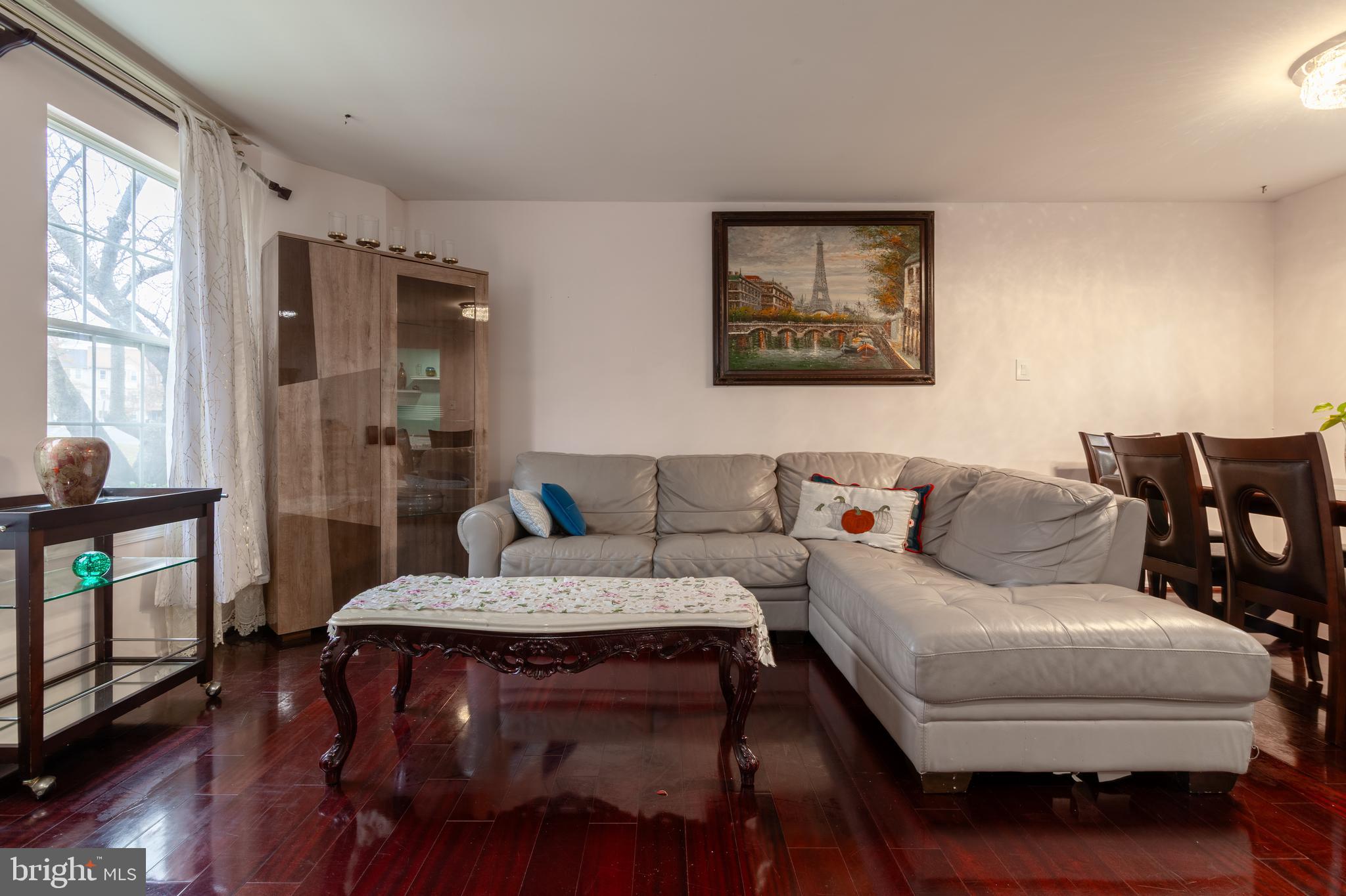 TOWNES OF GLOUCESTER - Residential Lease