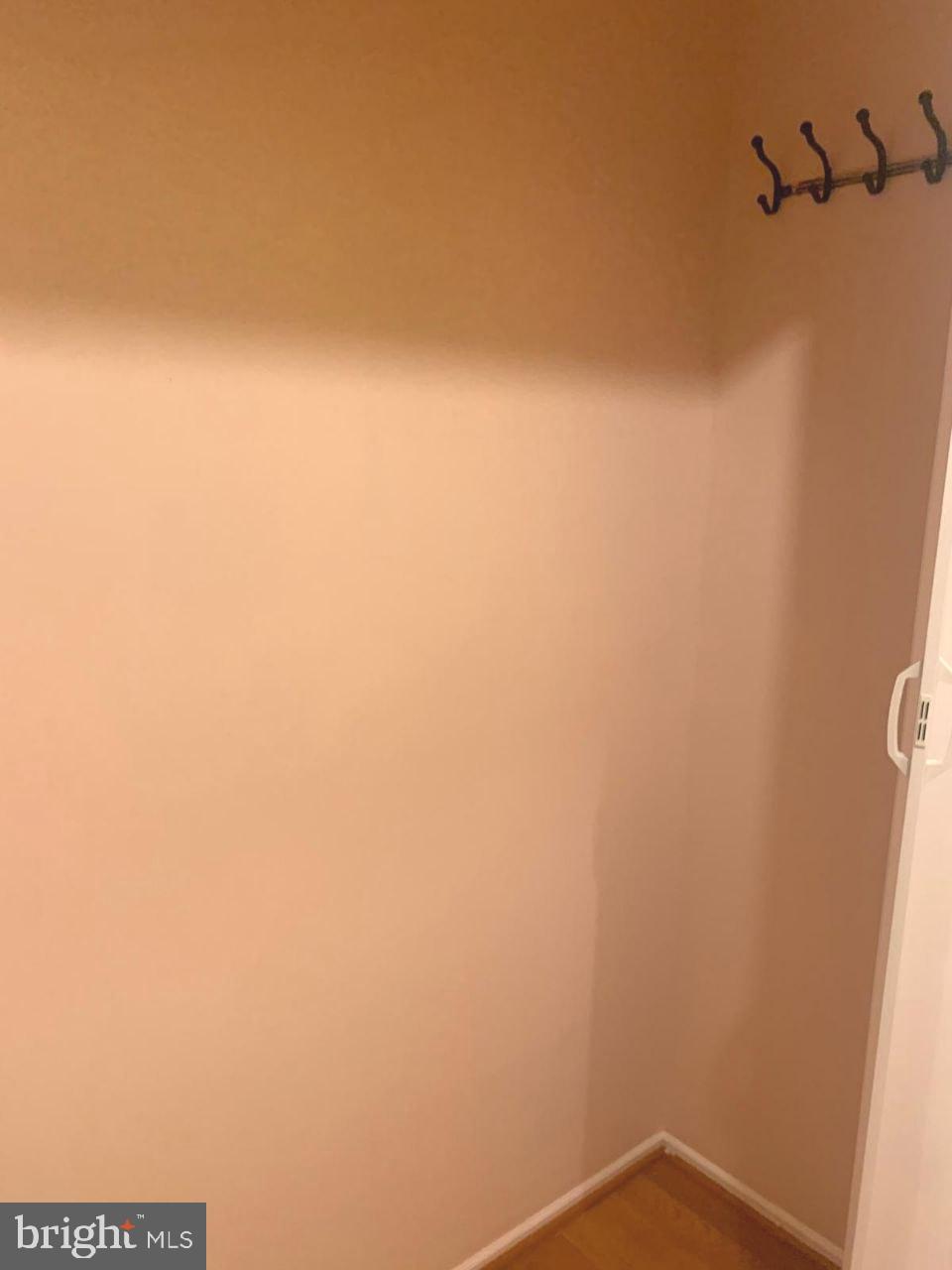 TOWNES OF GLOUCESTER - Residential Lease