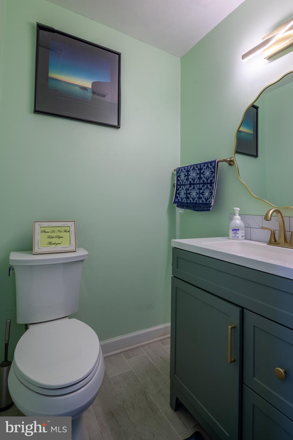 TOWNES OF GLOUCESTER - Residential Lease