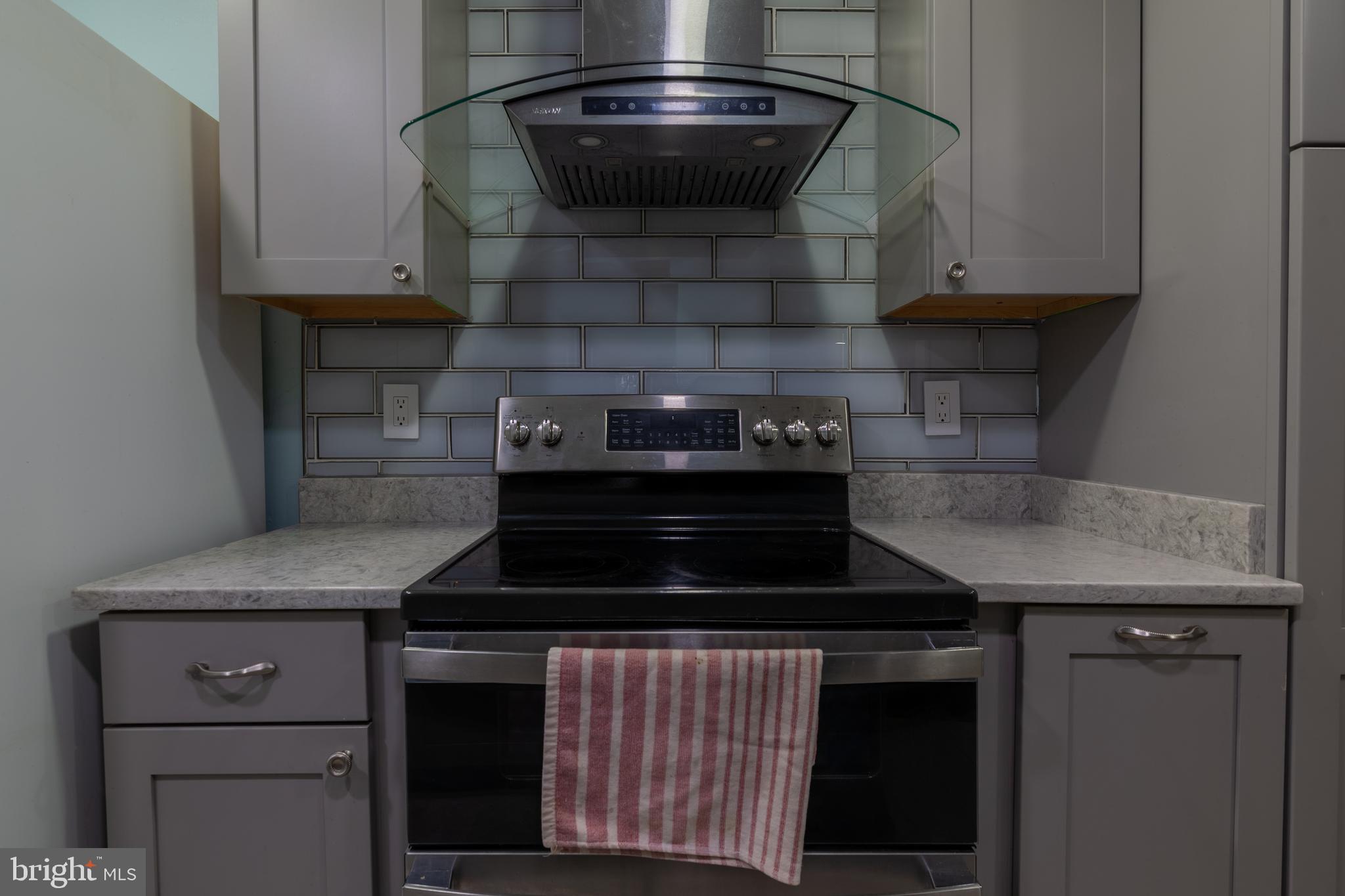 TOWNES OF GLOUCESTER - Residential Lease