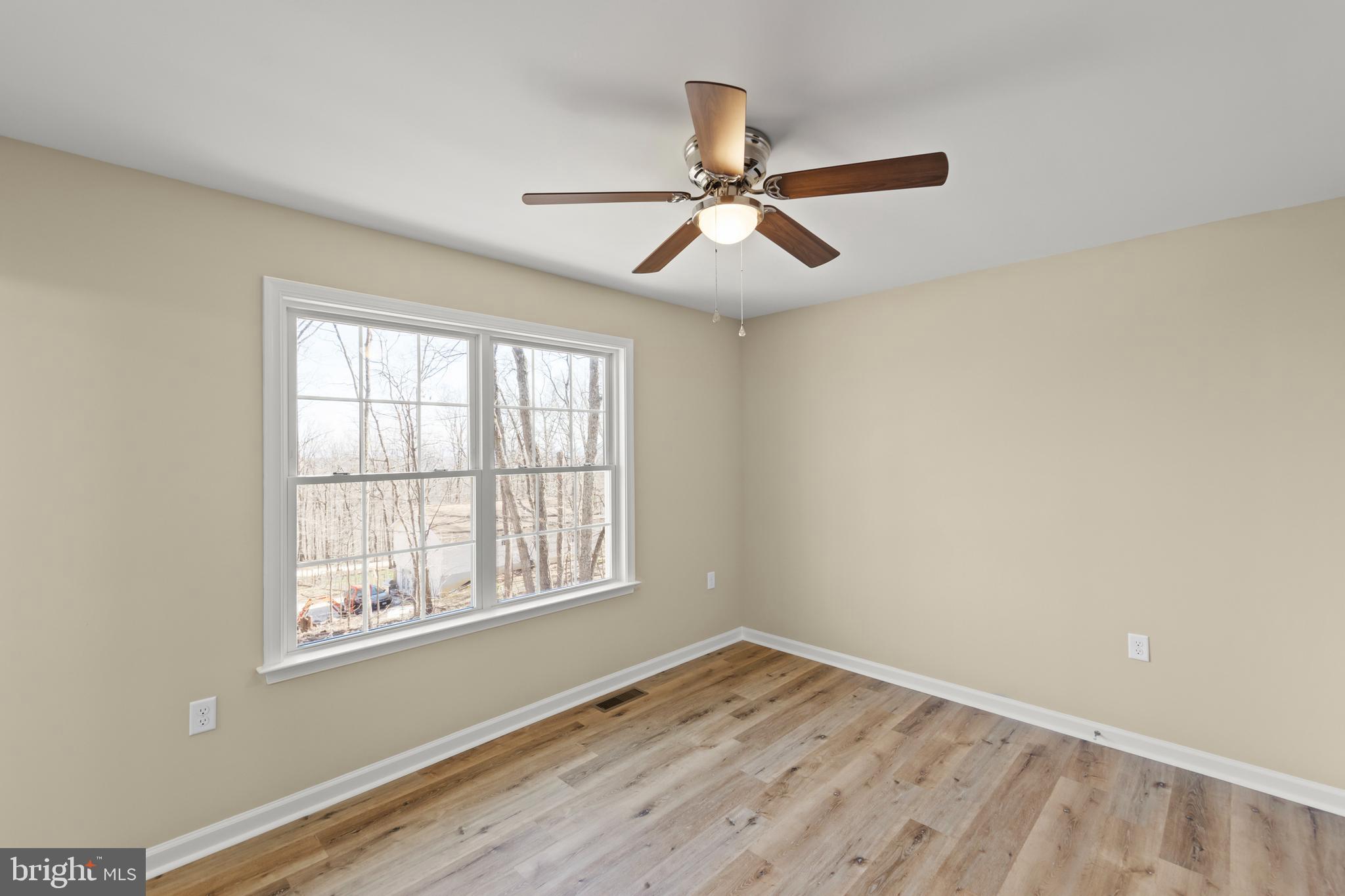WILDE ACRES/ MTN FALLS - Residential