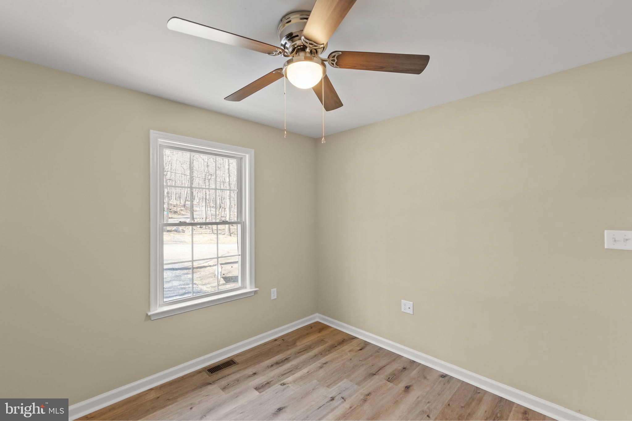 WILDE ACRES/ MTN FALLS - Residential