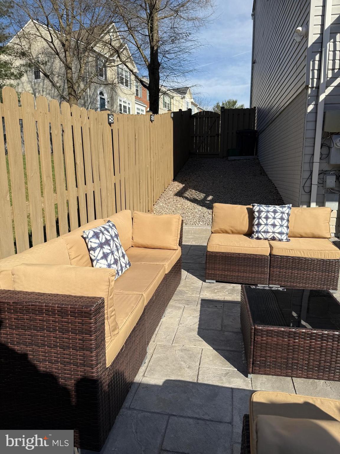 GREAT FALLS CHASE - Residential