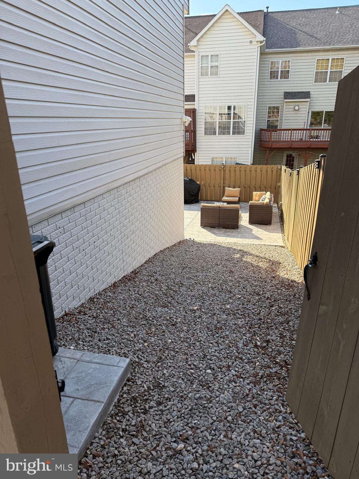 GREAT FALLS CHASE - Residential