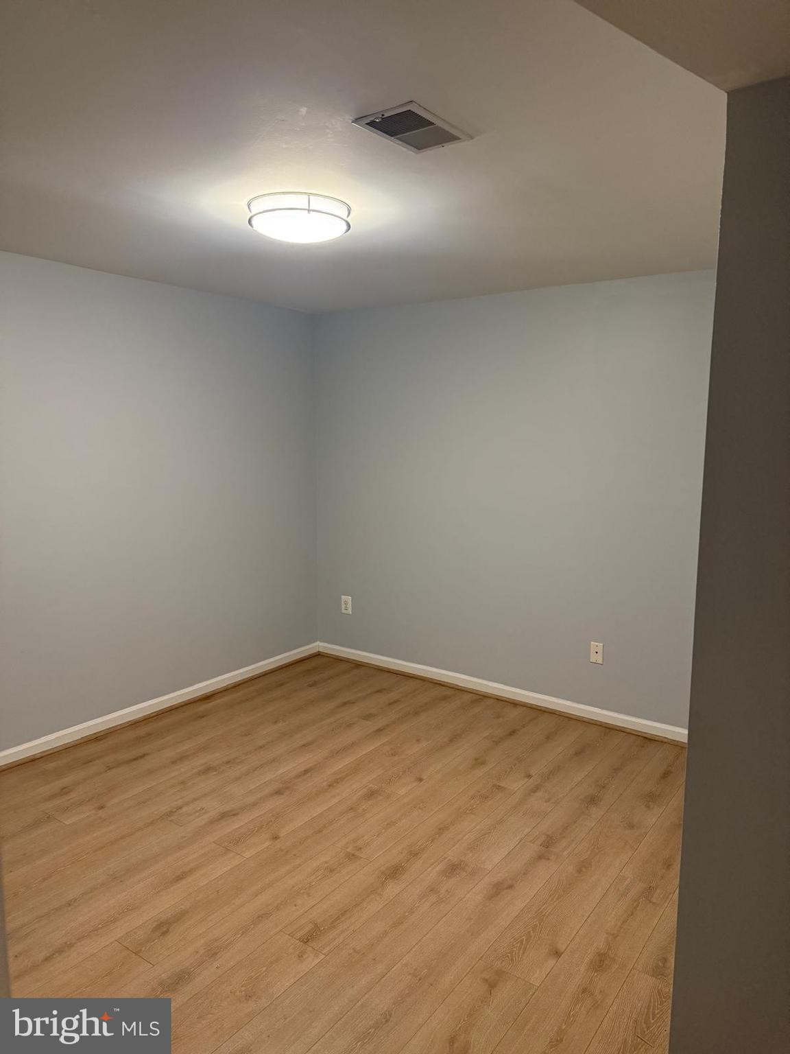 GREAT FALLS CHASE - Residential