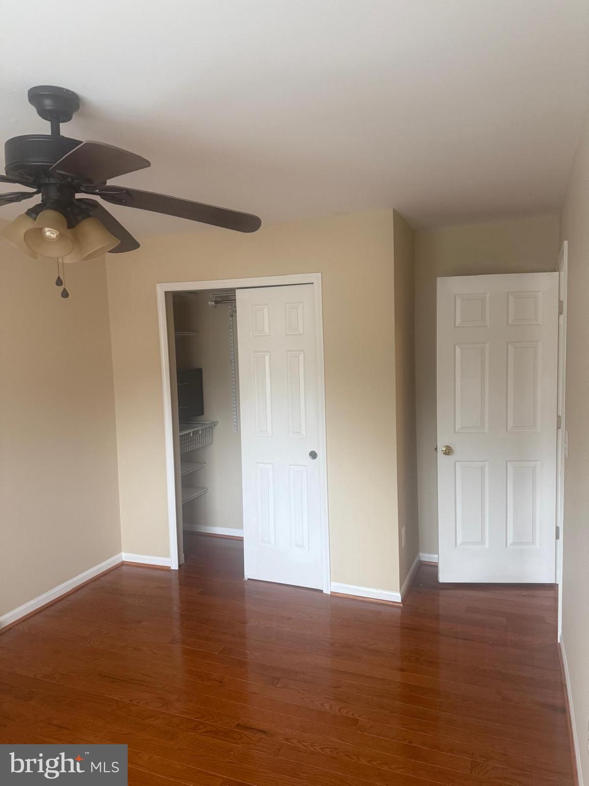 GREAT FALLS CHASE - Residential