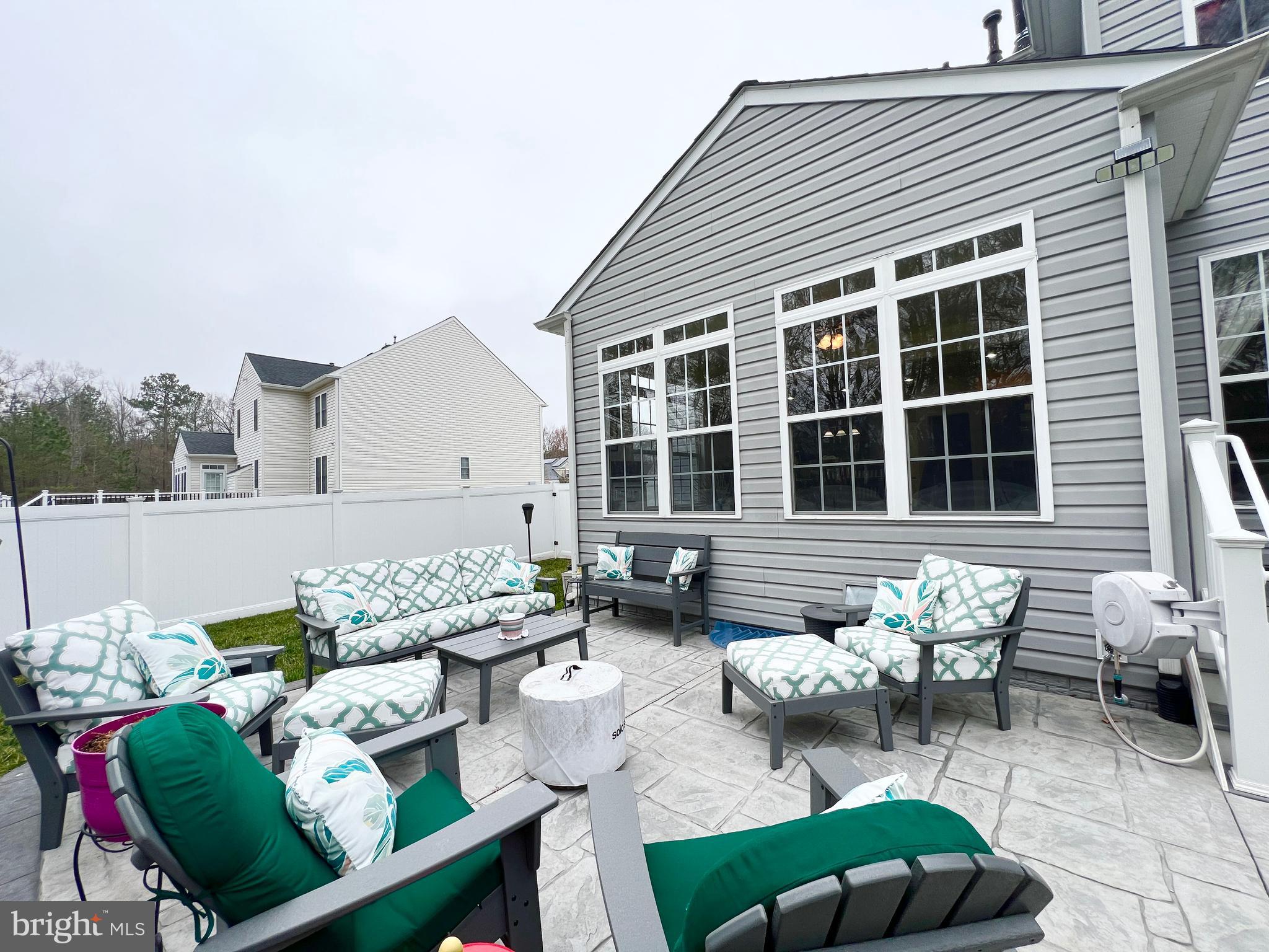 CHATHAM  VILLAGE - Residential