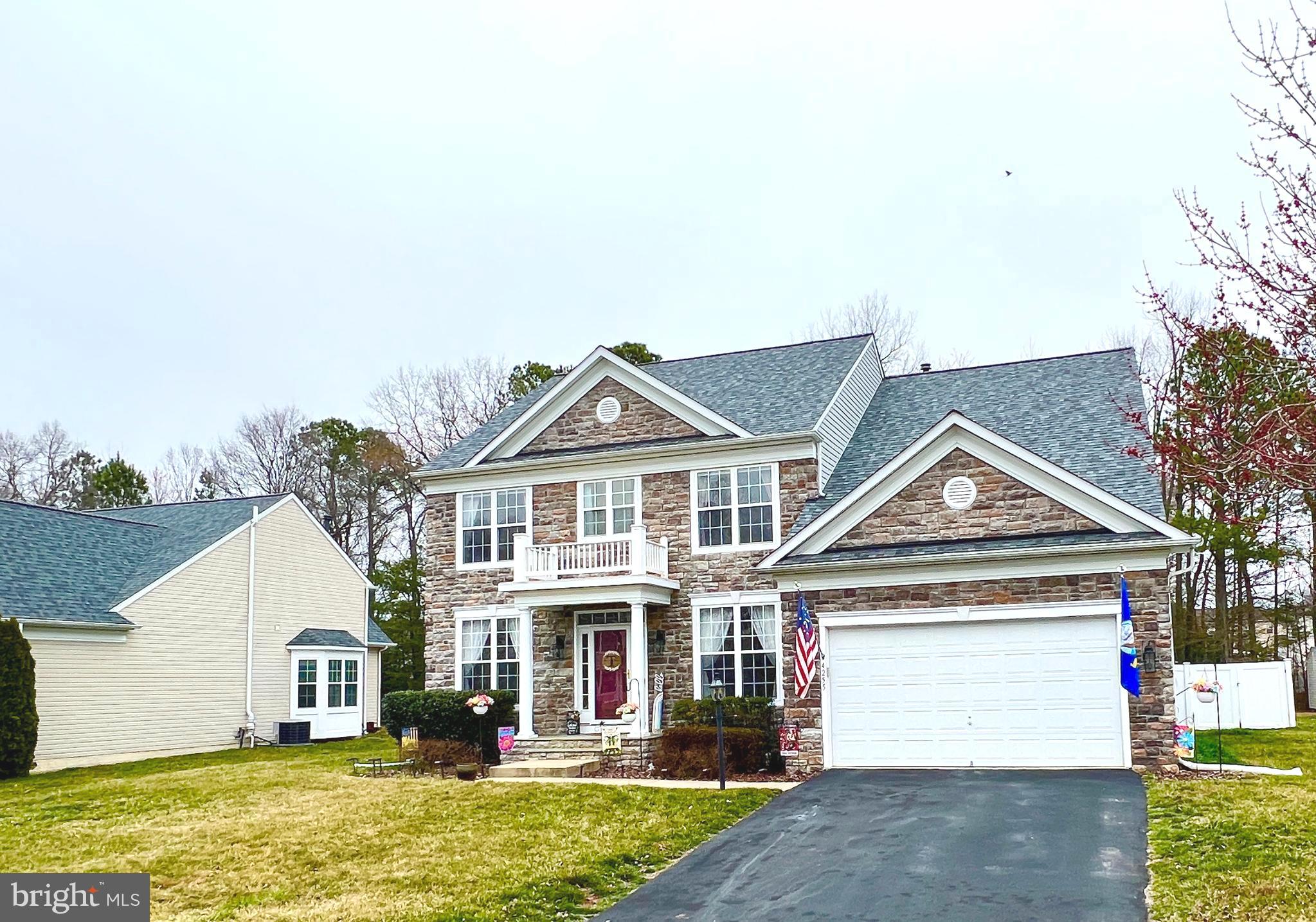 CHATHAM  VILLAGE - Residential