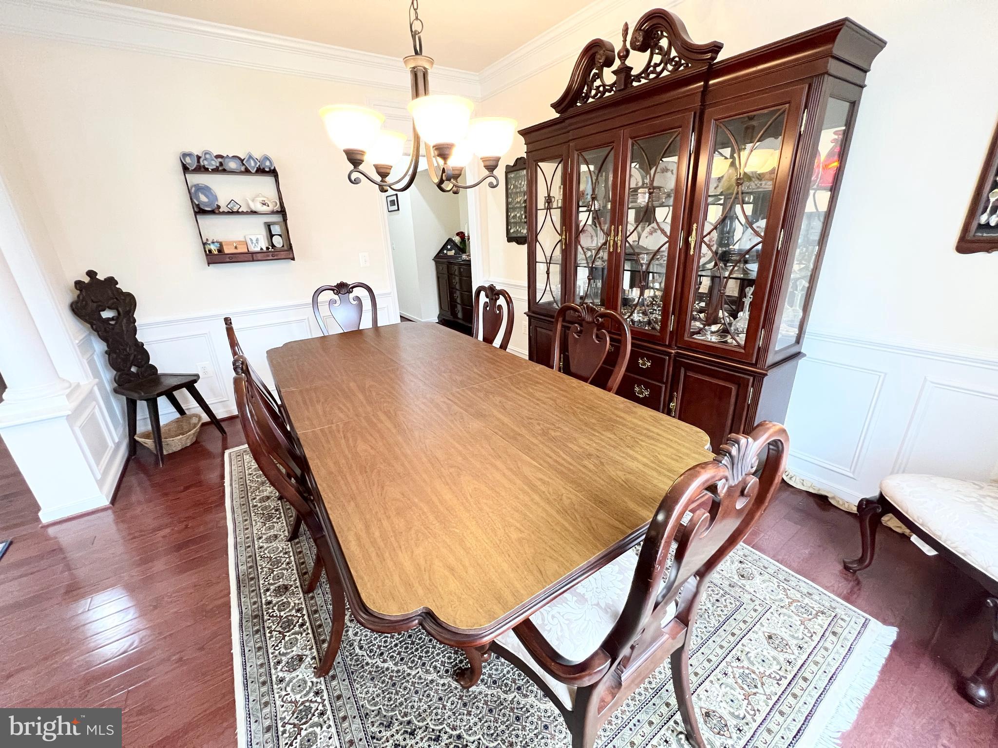 CHATHAM  VILLAGE - Residential