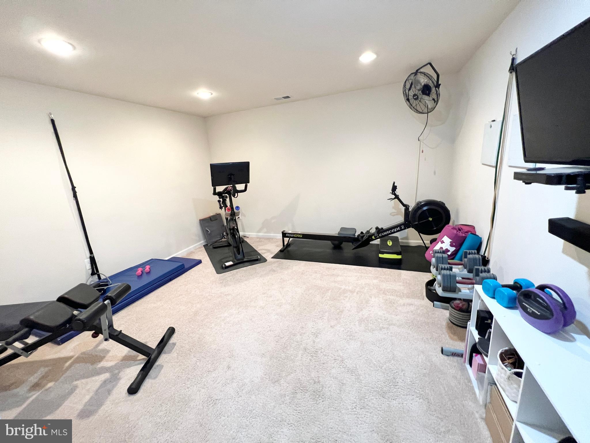 CHATHAM  VILLAGE - Residential