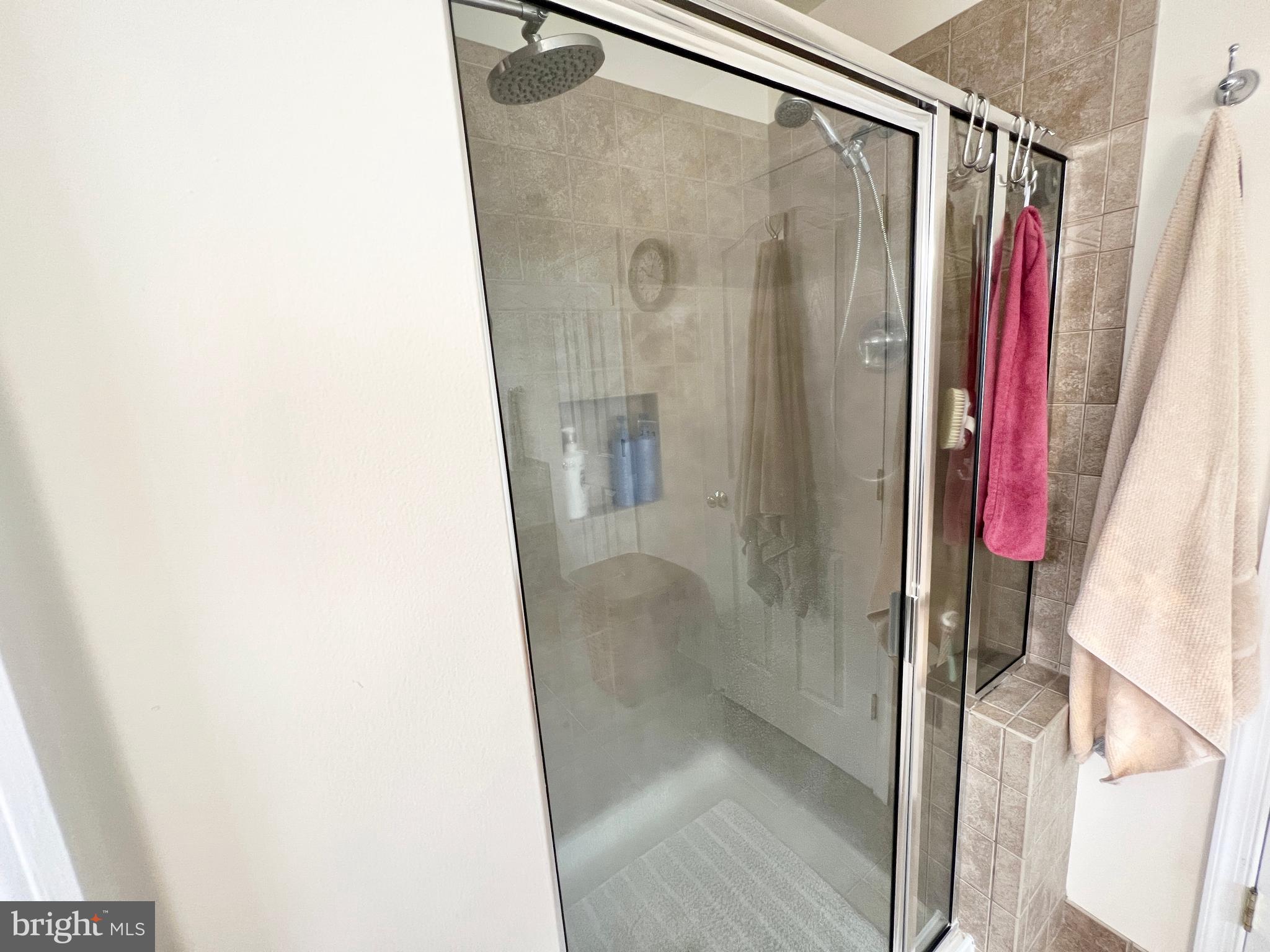 CHATHAM  VILLAGE - Residential