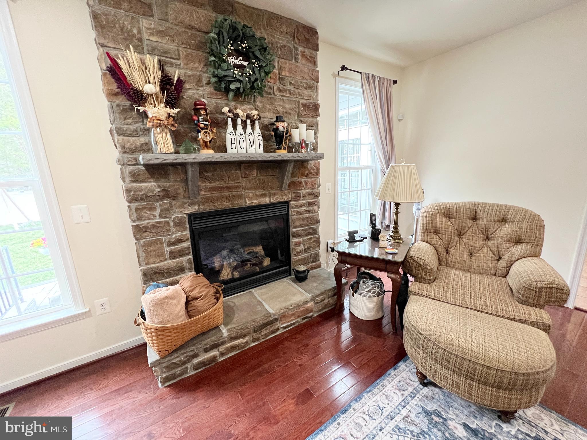 CHATHAM  VILLAGE - Residential