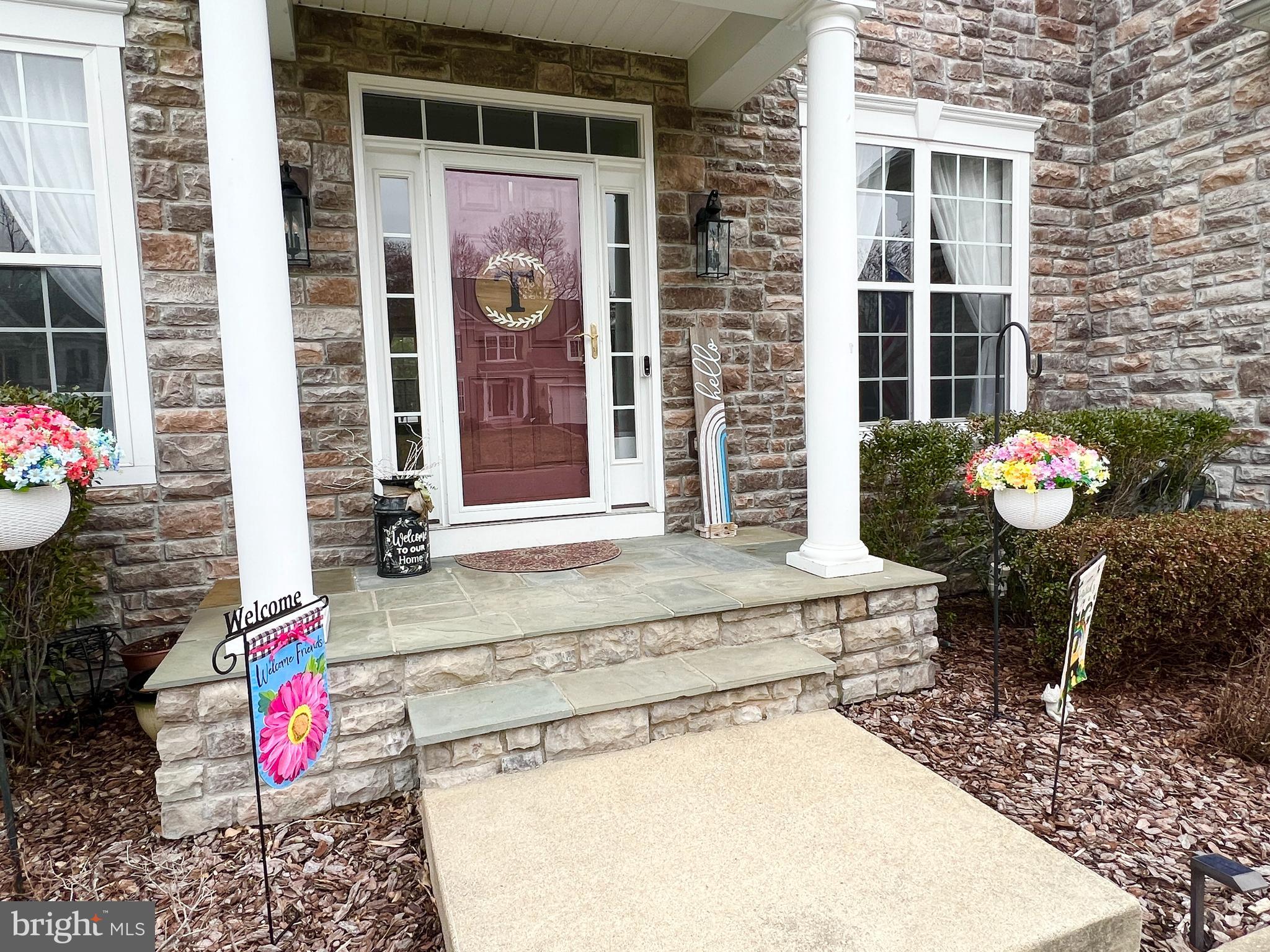 CHATHAM  VILLAGE - Residential