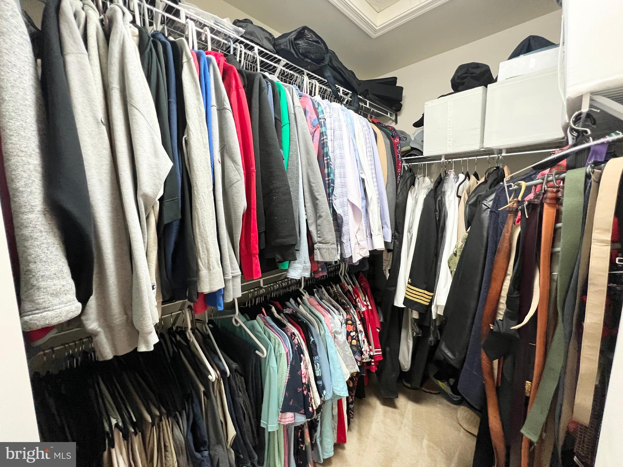 CHATHAM  VILLAGE - Residential