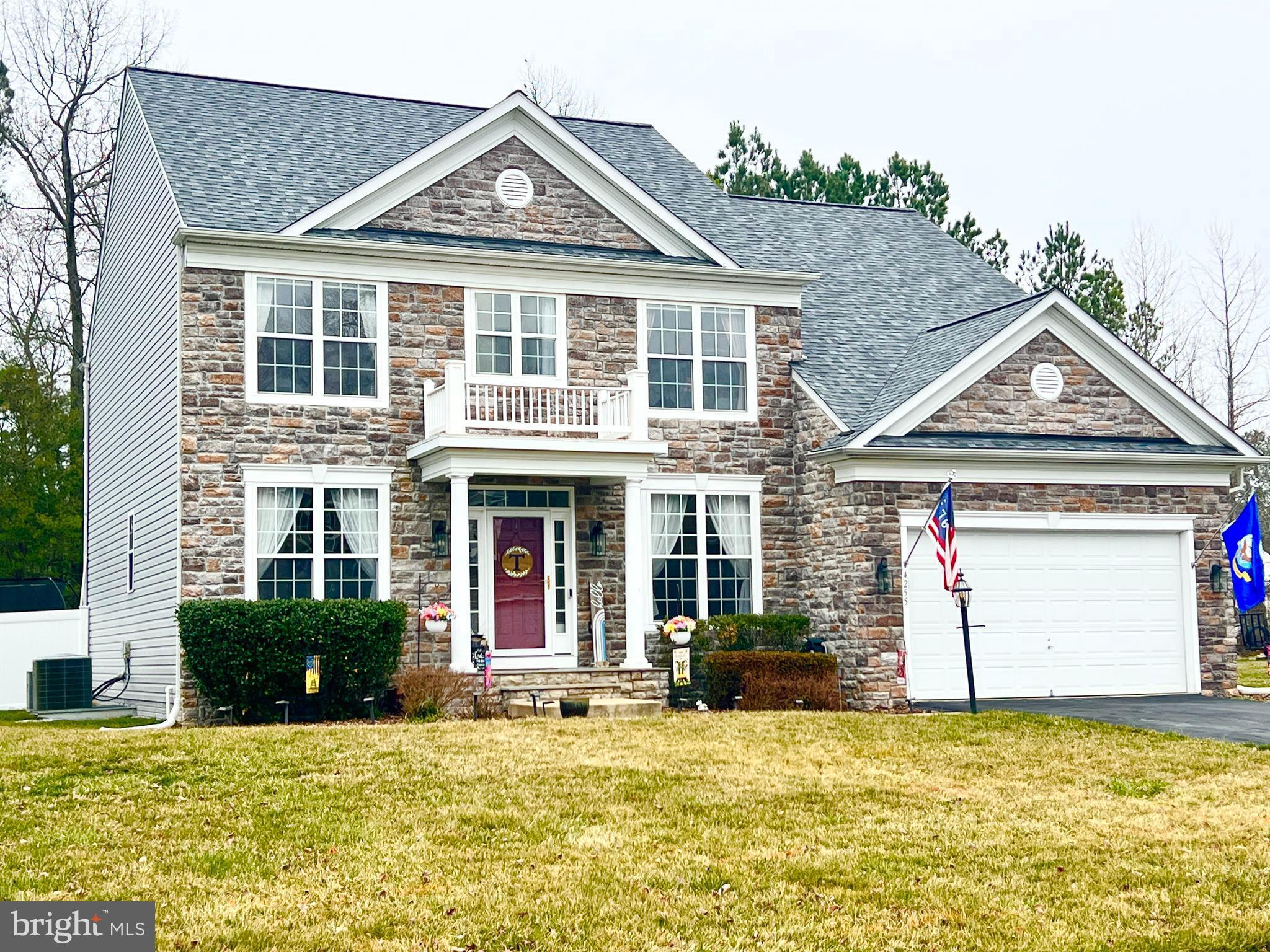 CHATHAM  VILLAGE - Residential