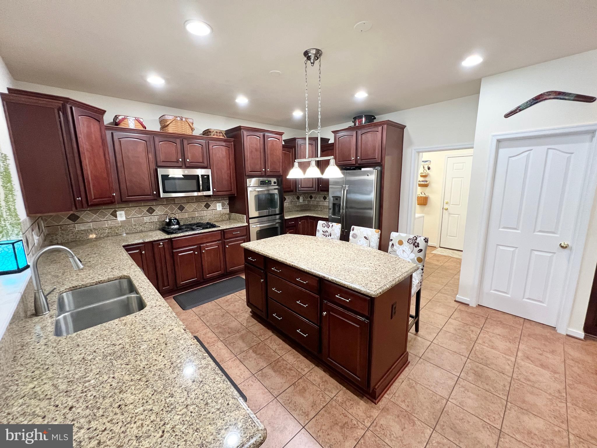 CHATHAM  VILLAGE - Residential