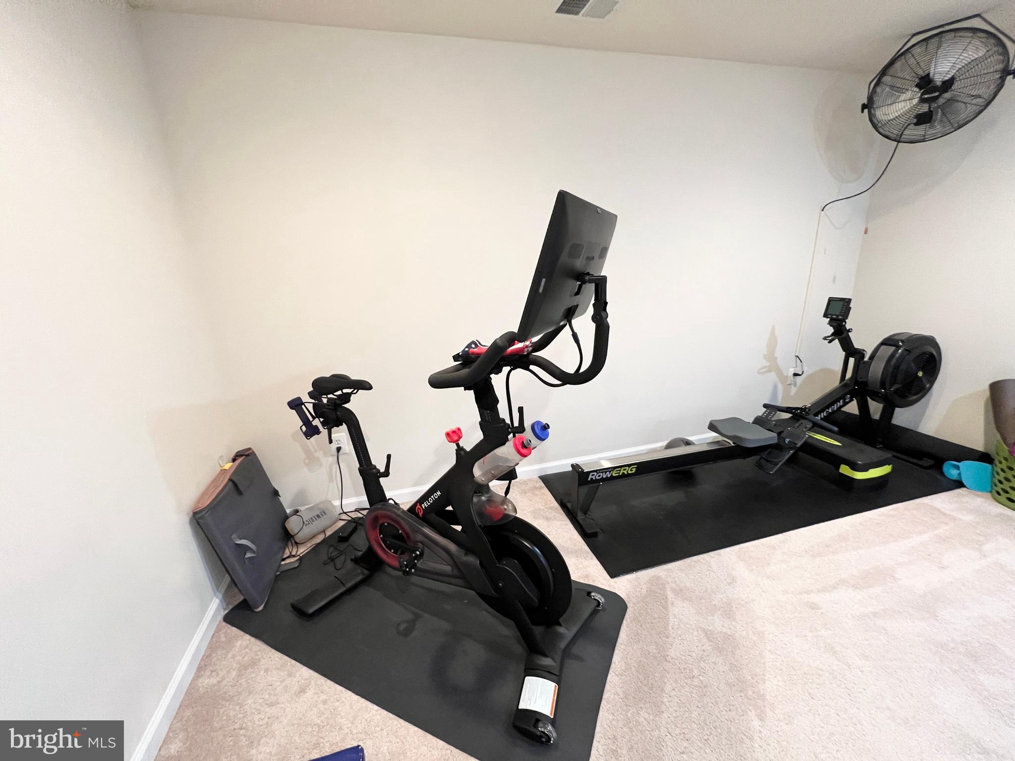 CHATHAM  VILLAGE - Residential