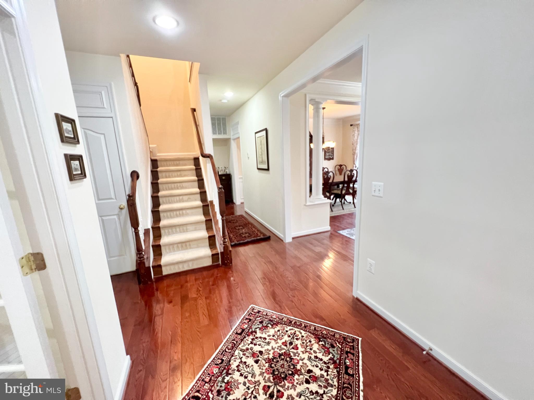 CHATHAM  VILLAGE - Residential