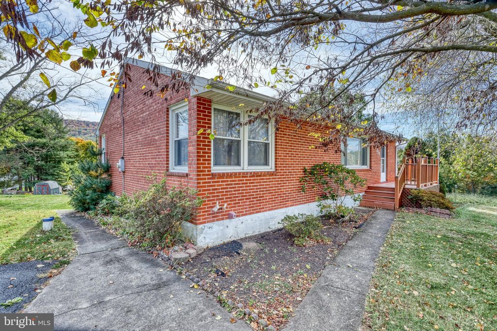 Photo of 231 Denison Drive, DAUPHIN, PA 17018 (MLS # PADA2051118)