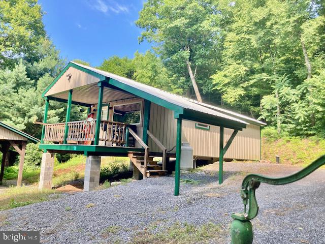 275 STANDING STONE TRAIL