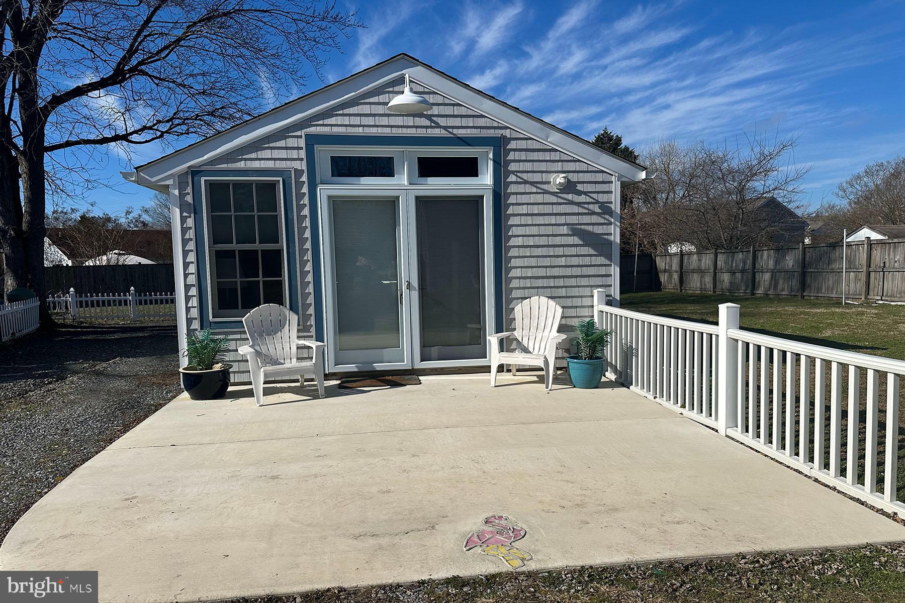 EASTON - Residential Lease