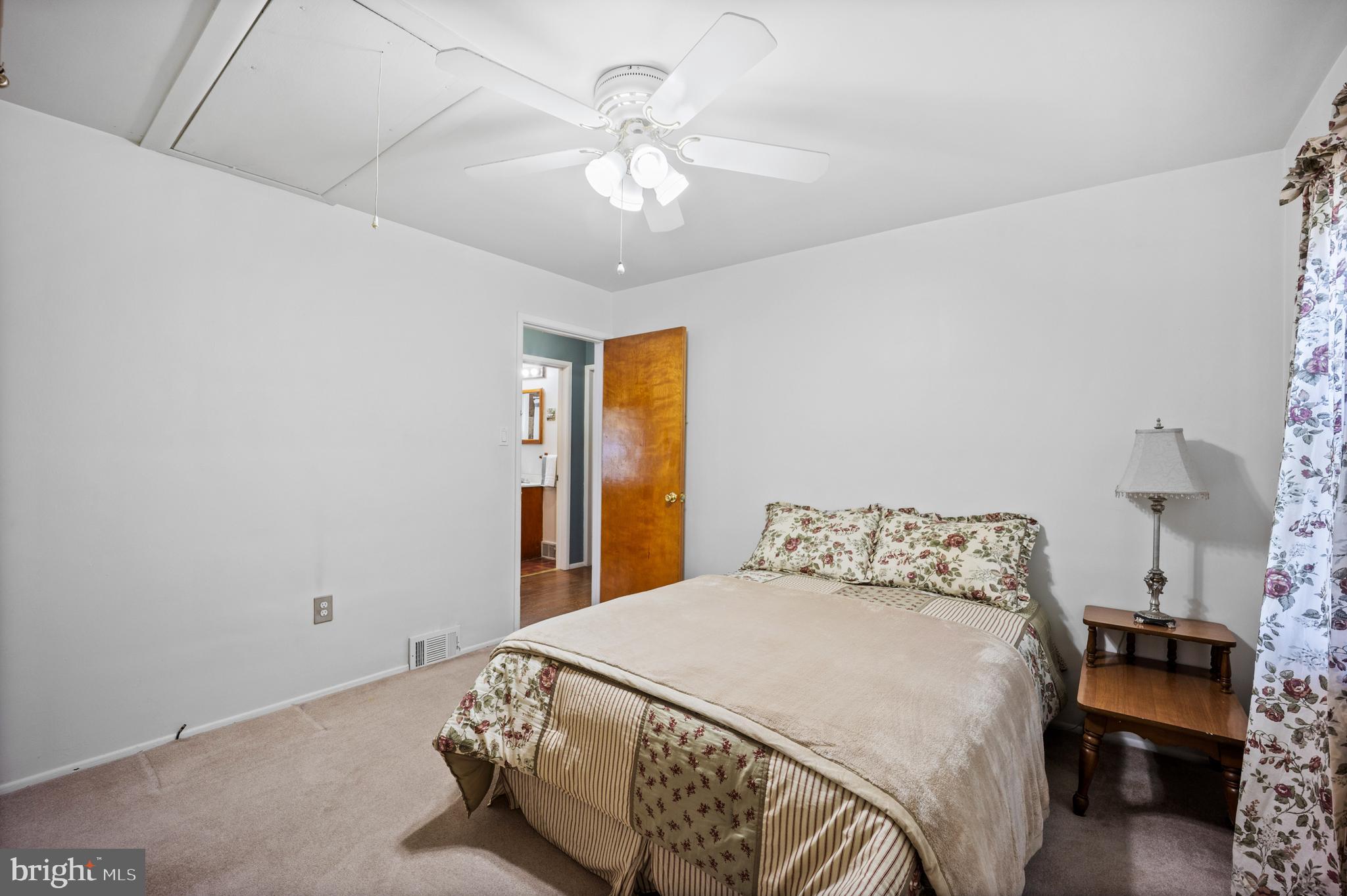 CHESTER CO COMMONS - Residential