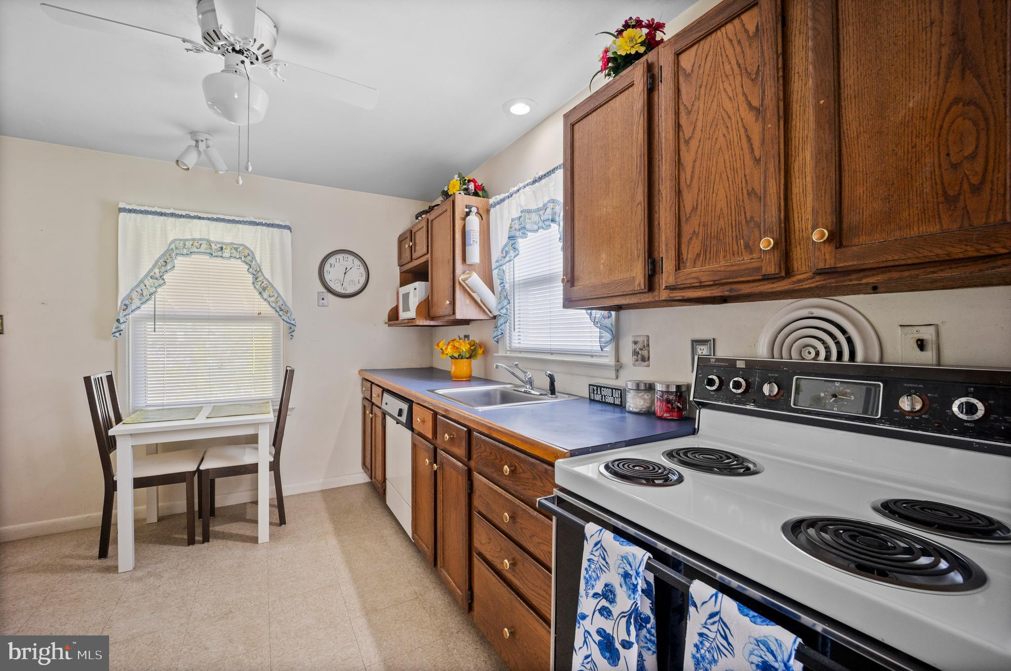 CHESTER CO COMMONS - Residential