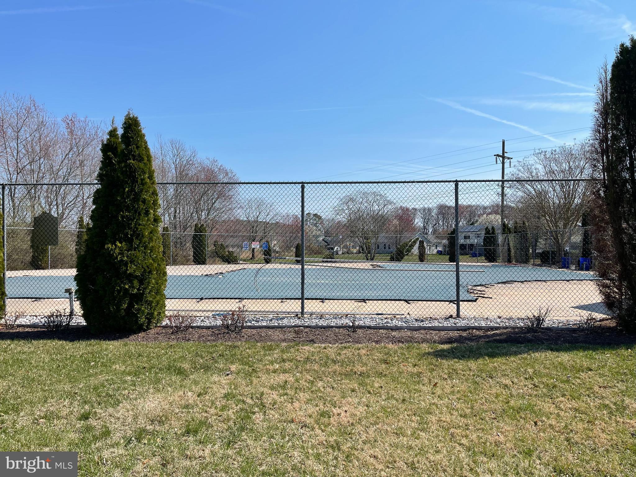 BETHANY MEADOWS - Residential