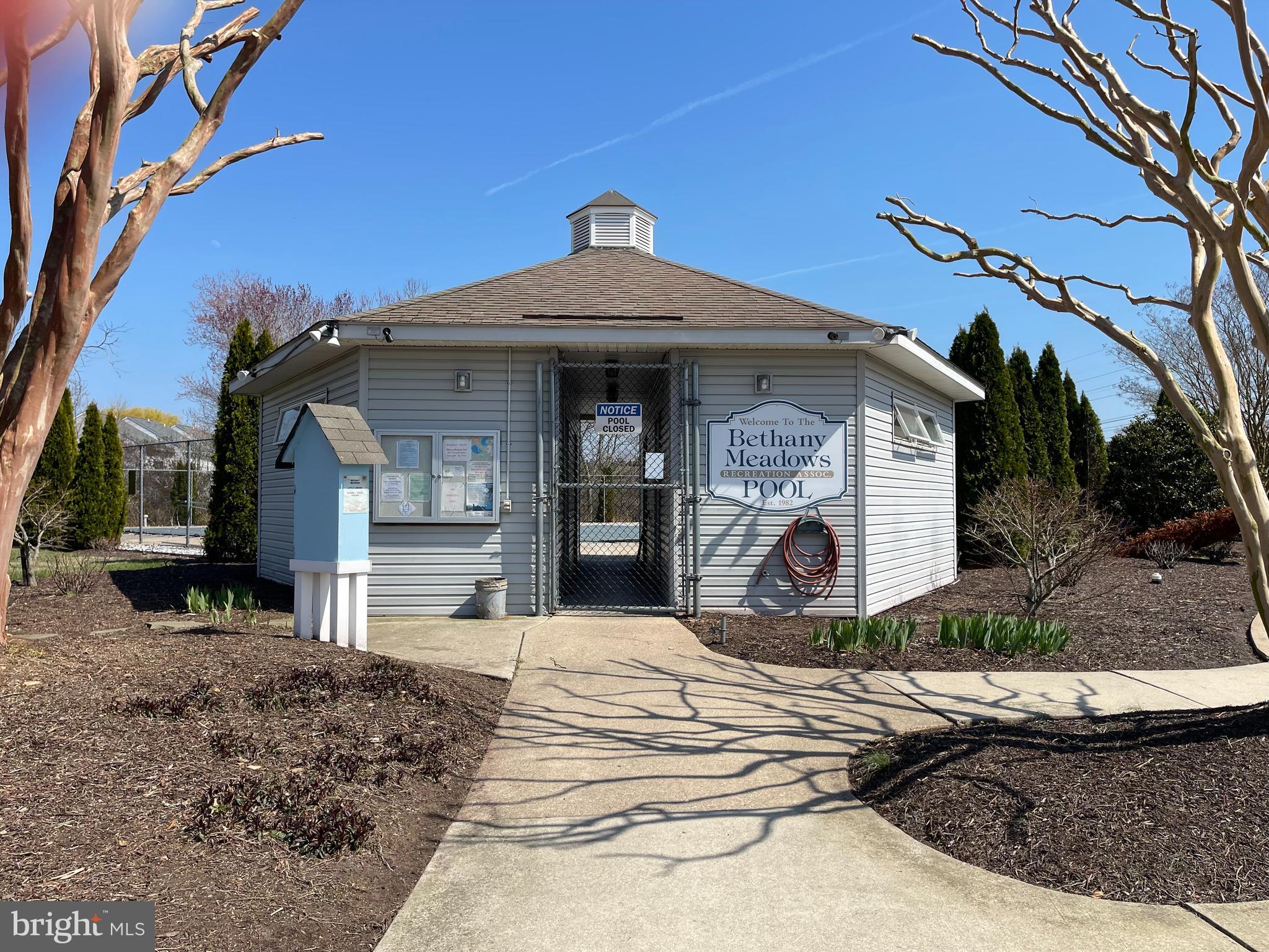 BETHANY MEADOWS - Residential