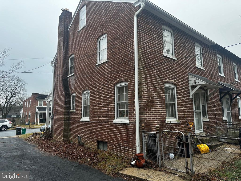 Photo of 1245 Elm Avenue, LANCASTER, PA 17603 (MLS # PALA2064098)