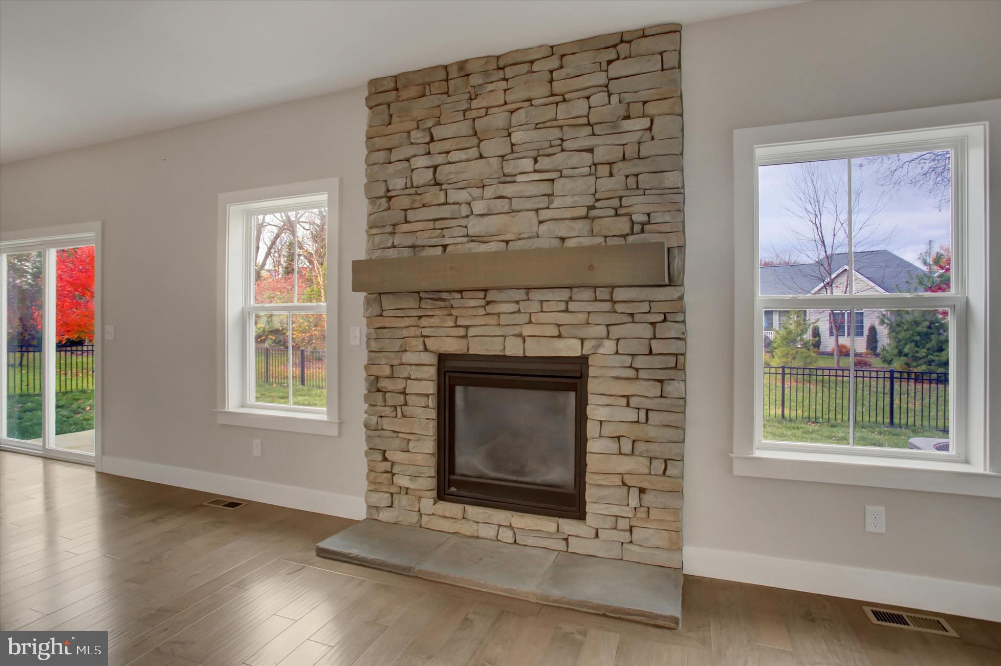 WRIGHT'S LANDING - Residential