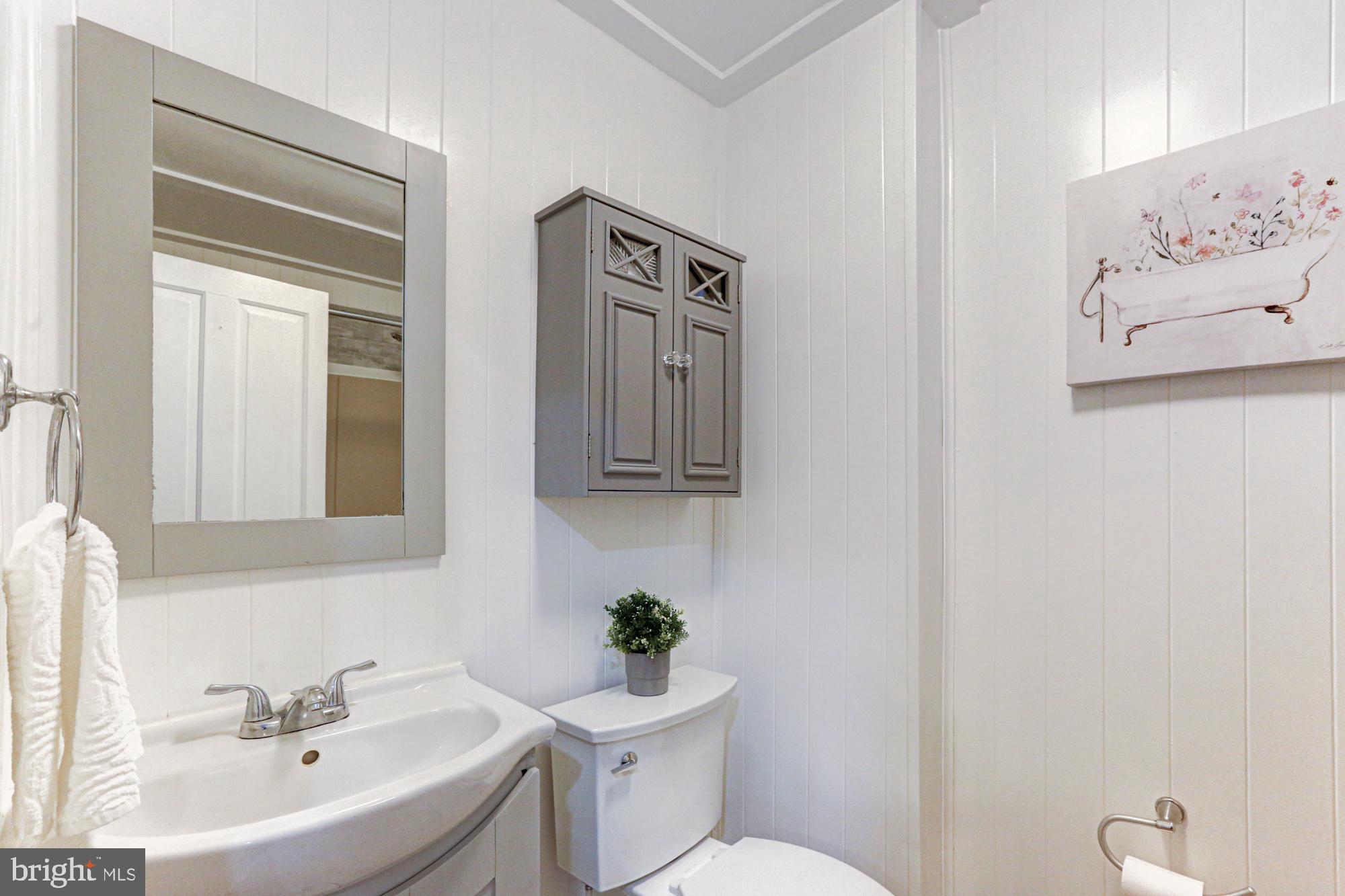 CLAYTON - Residential