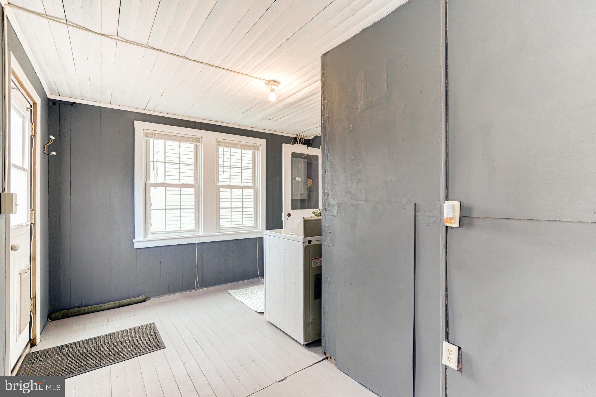 CLAYTON - Residential