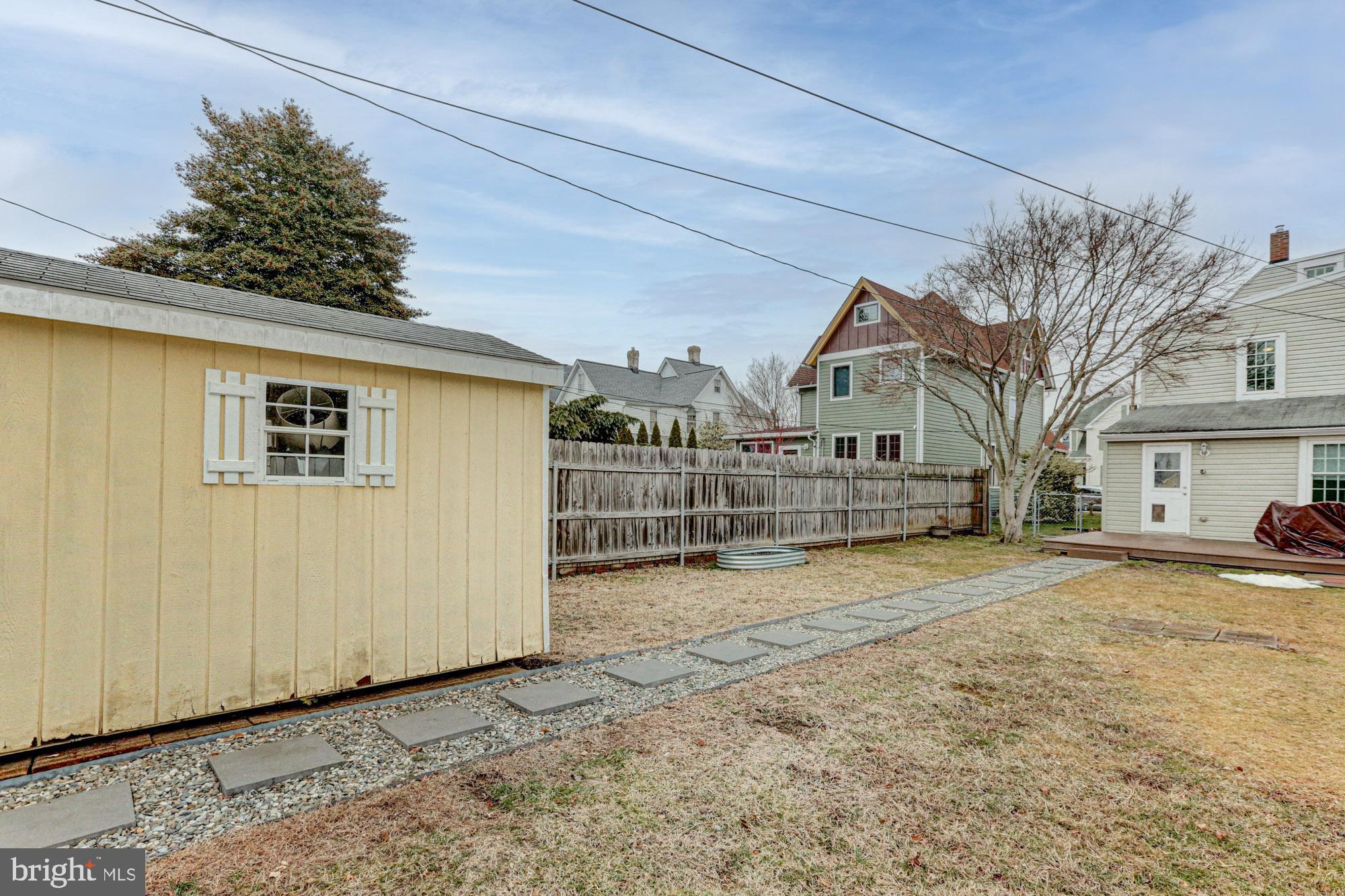 CLAYTON - Residential