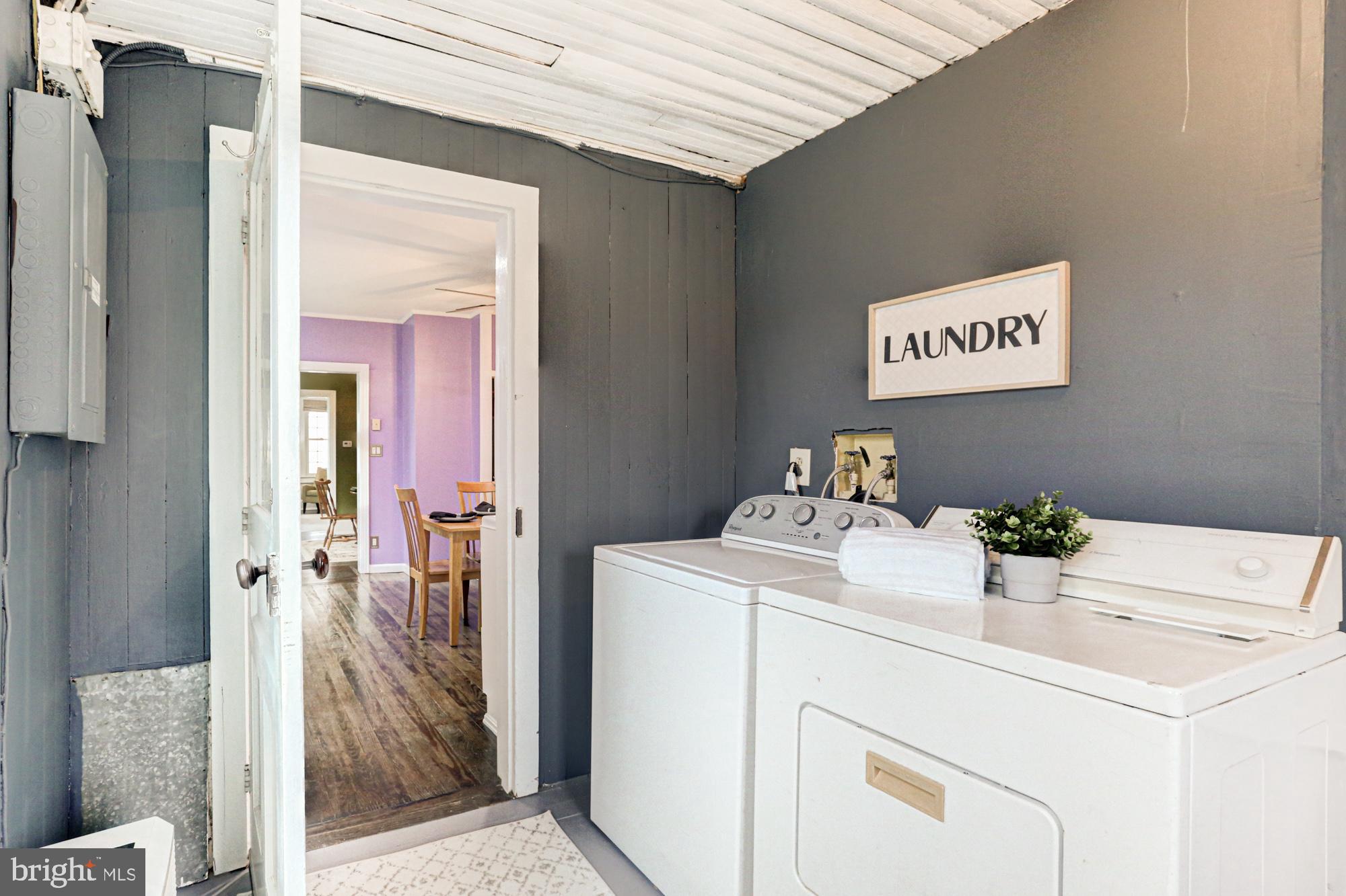 CLAYTON - Residential