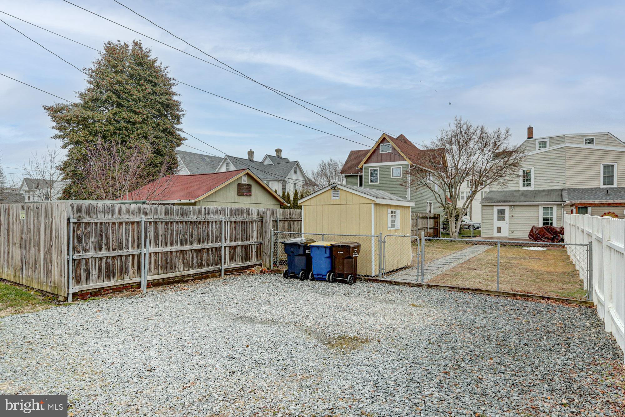 CLAYTON - Residential