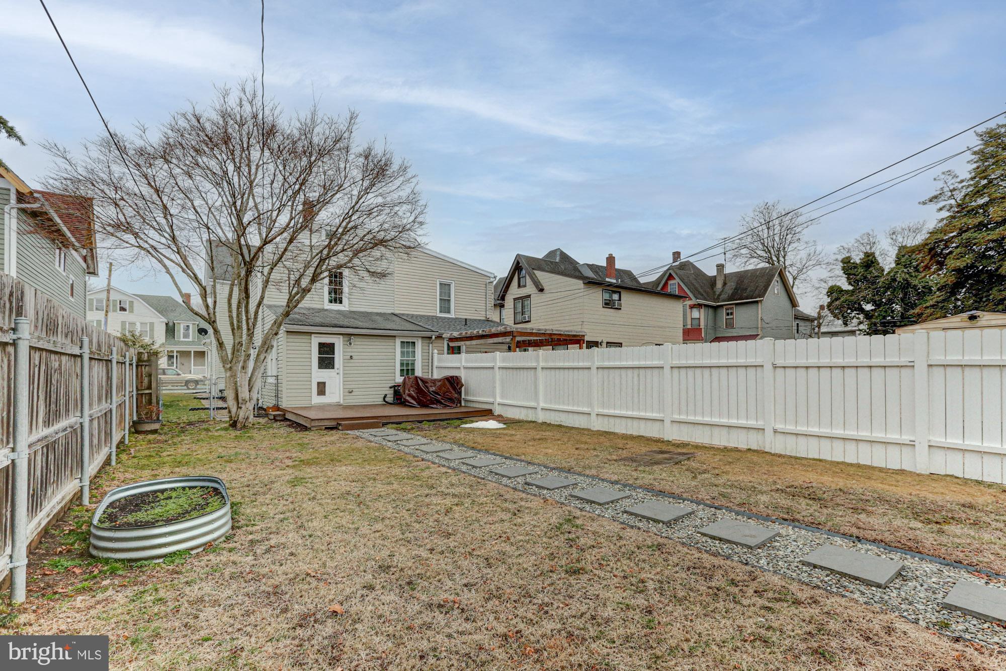 CLAYTON - Residential