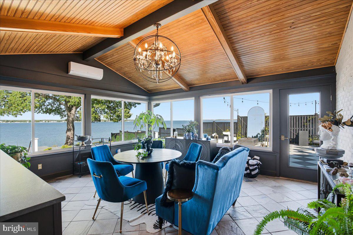 ESPERANZA FARMS - Residential