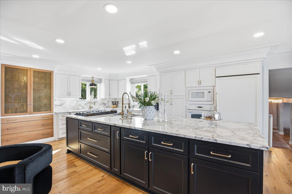 ESPERANZA FARMS - Residential