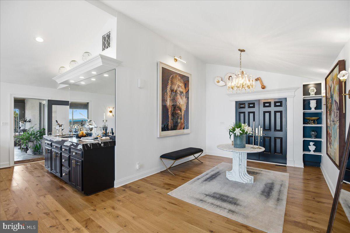 ESPERANZA FARMS - Residential