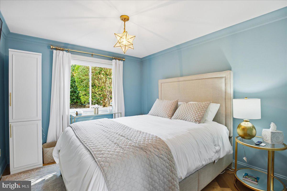 ESPERANZA FARMS - Residential