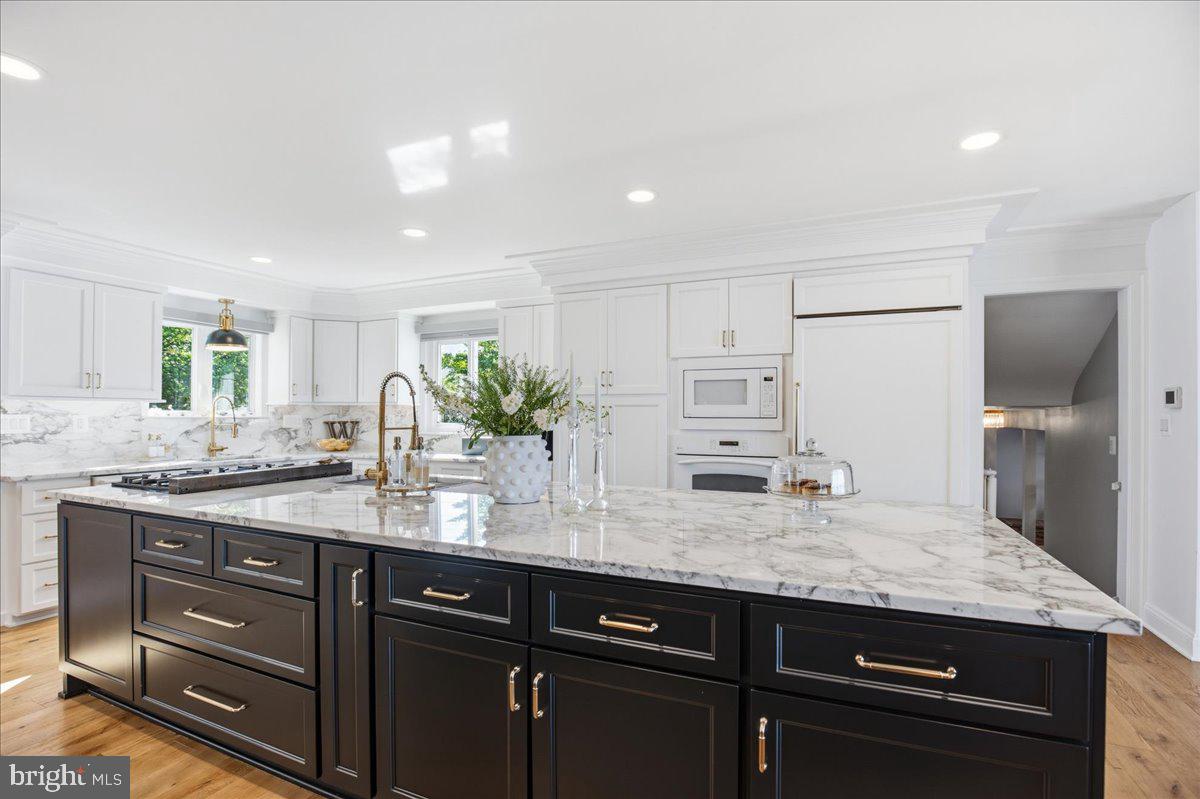 ESPERANZA FARMS - Residential