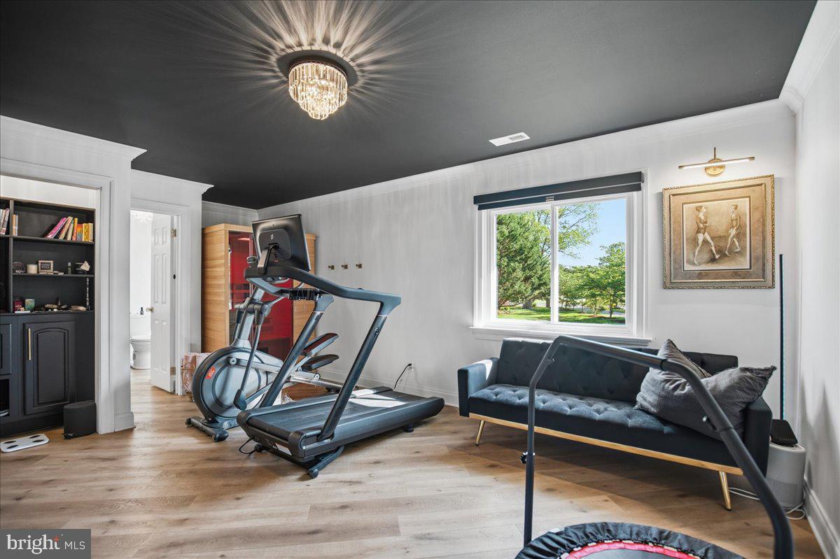 ESPERANZA FARMS - Residential
