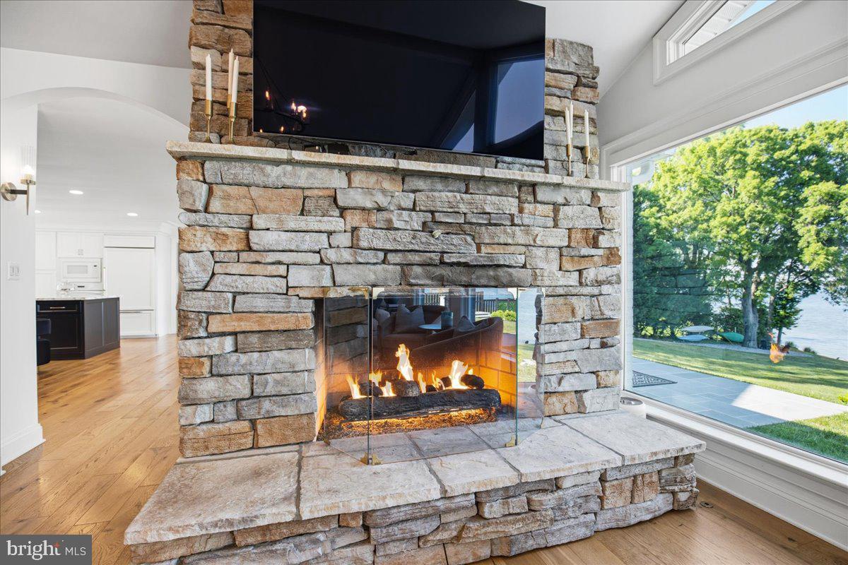 ESPERANZA FARMS - Residential