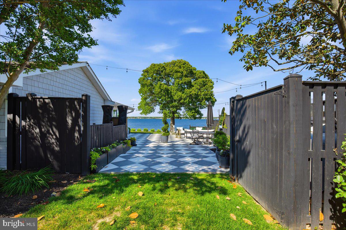 ESPERANZA FARMS - Residential