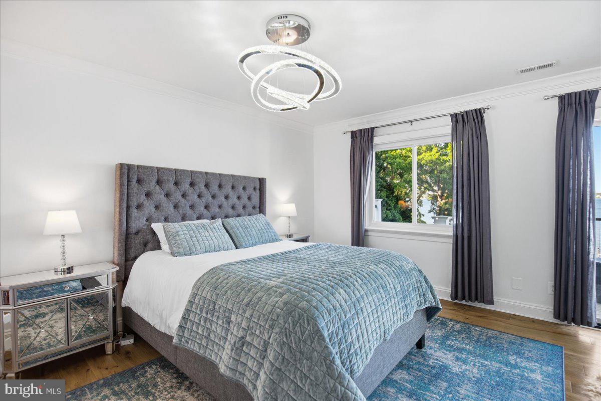 ESPERANZA FARMS - Residential