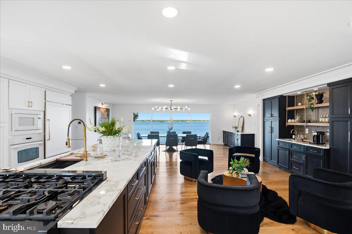ESPERANZA FARMS - Residential