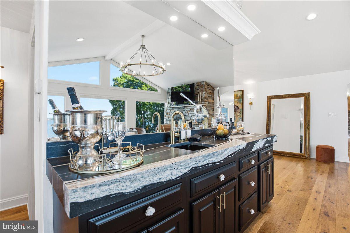 ESPERANZA FARMS - Residential