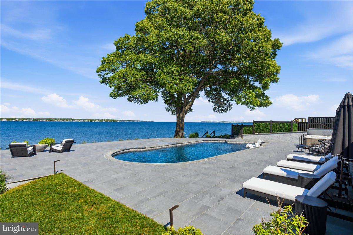 ESPERANZA FARMS - Residential
