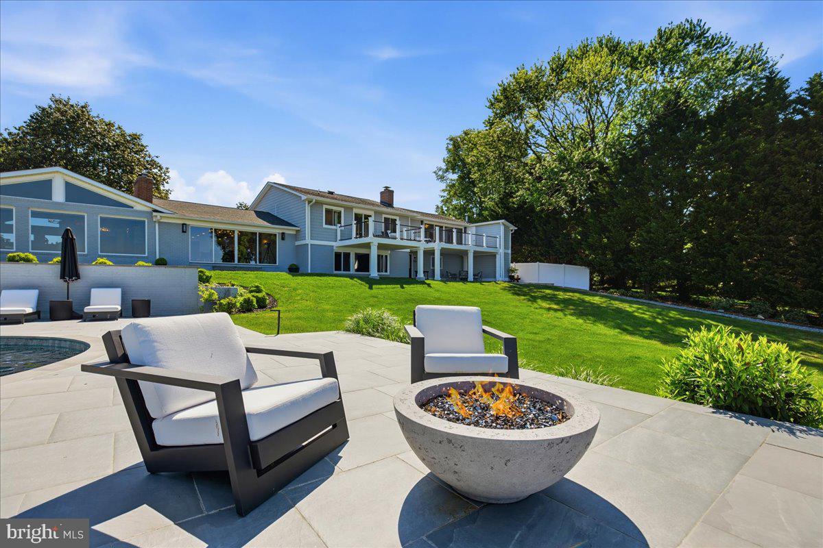 ESPERANZA FARMS - Residential